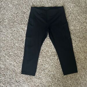 Lululemon Speed Up Crop *21"
Black Sz 10